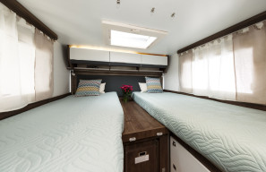 Galéria produktu Benimar Amphitryon 961  - Amigo 