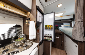 Galéria produktu Benimar Amphitryon 961  - Amigo 