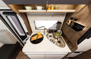 Galéria produktu Benimar Amphitryon 961  - Amigo 