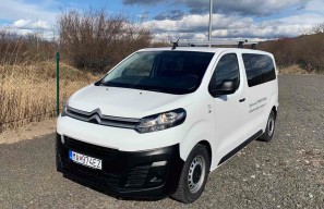 Galéria produktu Citroen Jumpy Combi 9 miest  - Jumpík M 