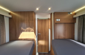 Galéria produktu Adria CORAL XL 670 SL  - Ralph 
