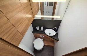 Galéria produktu Adria CORAL XL 670 SL  - Ralph 
