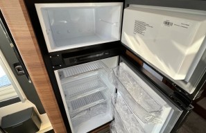 Galéria produktu Rapido 8066dF  - DopravaPK 