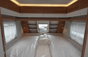 Galéria produktu Hobby UHL 515 DE LUXE  - SC Karavany 