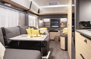 Galéria produktu HOBBY MAXIA 595KML  - DopravaPK 