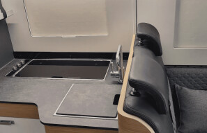 Galéria produktu ADRIA Coral XL 660 SL  - Karavanea 